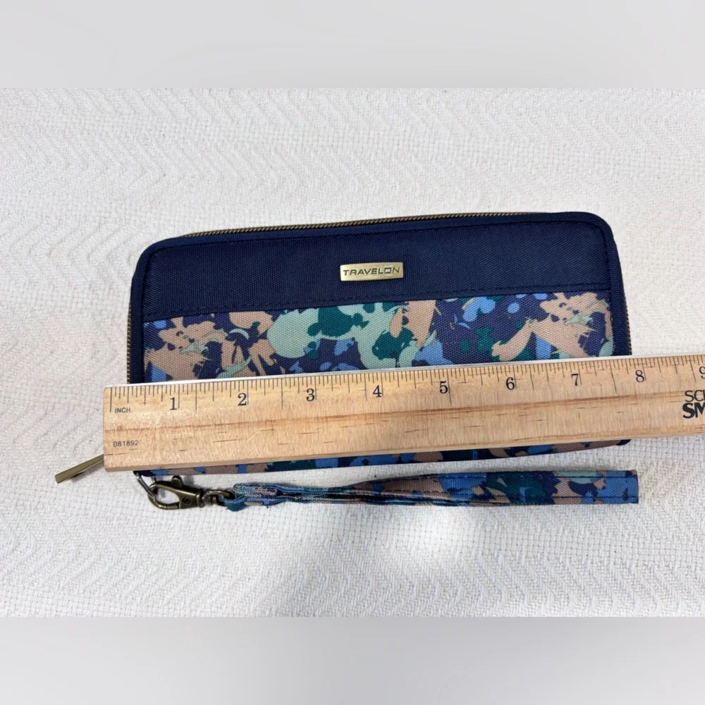 Travelon Blue and Black Floral Wallet